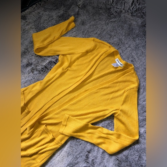 Long Cardigan - Picture 3 of 5